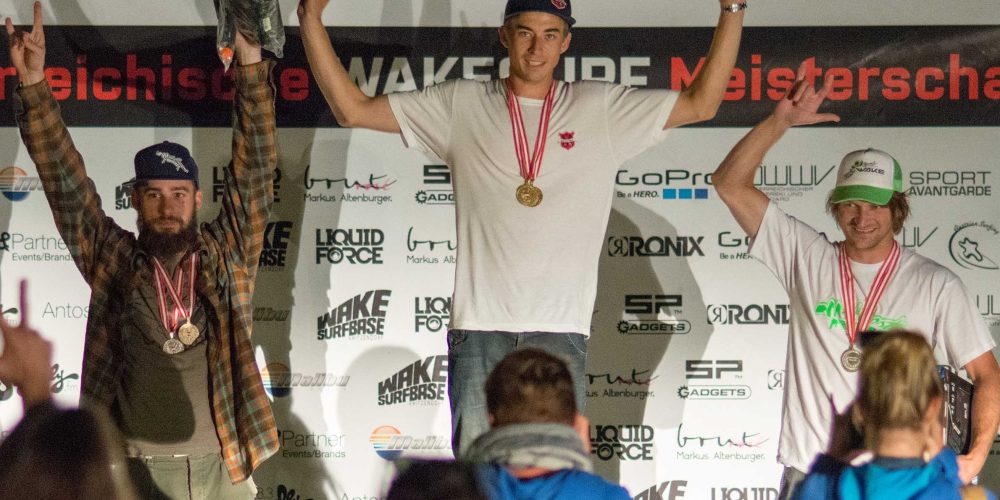 Nadine Antos und Markus Lahmer holen in Kritzendorf die ersten Österreichischen Meistertitel im Wakesurfen